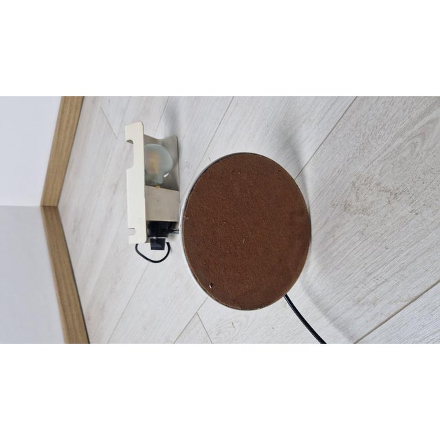 Silver Vintage Spider Table Lamp in White by Joe Colombo for Oluce, 1970s For Sale - Image 8 of 12