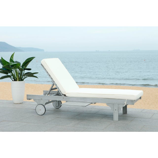 Newport Chaise Lounge Chair with Side Table, Ash Grey/Beige Cushion For Sale - Image 10 of 11