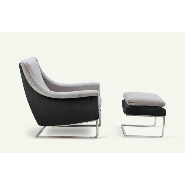Set of Italian Armchair and Ottoman in Chromed Steel and Velvet, 1970s For Sale - Image 3 of 9