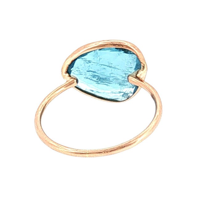 Contemporary 21st-Century 14 Karat Rose Gold Natural Aqua Bezel Ring, Size 7 For Sale - Image 3 of 4