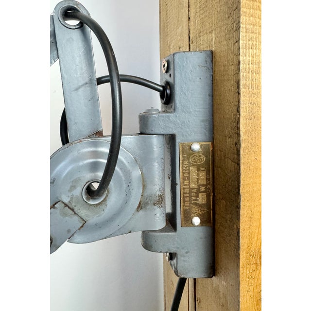 Industrial Grey Scissor Wall Lamp from Elektroinstala, 1960s For Sale - Image 4 of 18