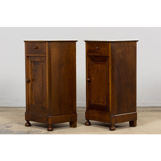 Antique French Louis Philippe Style Walnut Nightstands W/ Carrara Marble - A Pair For Sale - Image 11 of 18
