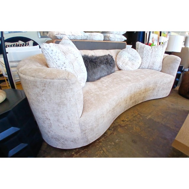 Mid-Century Modern Laguna 92" Crushed Velvet Sofa For Sale - Image 3 of 6