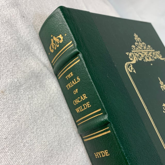Illustration Vintage the Trials of Oscar Wilde - The Notable Trials Library (1989) For Sale - Image 3 of 7