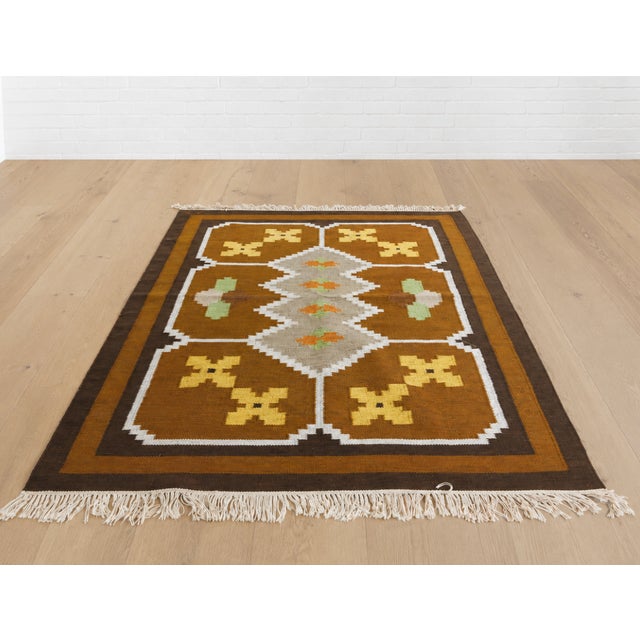Mid Century Modern Vintage Swedish Handwoven Röllakan Wool Rug | Large 1970’s Scandinavian Geometric Flatweave Carpet For Sale - Image 4 of 9