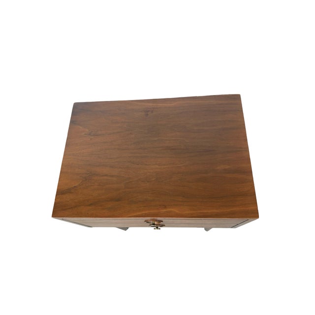 American of Martinsville Mid-Century Modern Two-Drawer Nightstands, Pair For Sale - Image 14 of 18