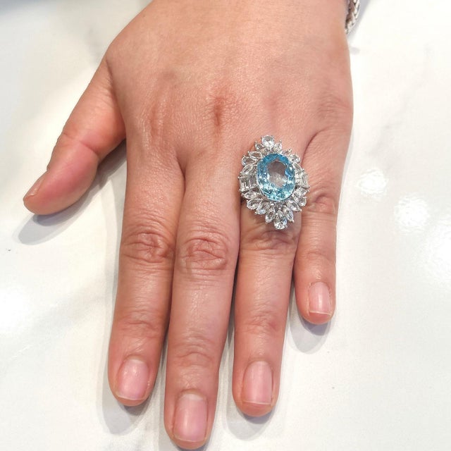Metal Bochic “Capri” Vintage Blue Topaz Ring Set In 18K White Gold & Silver For Sale - Image 7 of 10