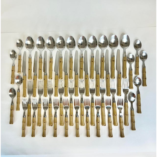 Bamboo is such a great decor choice, especially for summer. This set is only a teaspoon short of 10 five-piece place...