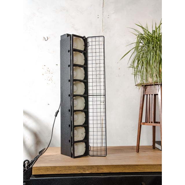 1960s Mid-Century Black with Wire Grille Theatre Batten Light from Siemens, Germany, 1960s For Sale - Image 5 of 15
