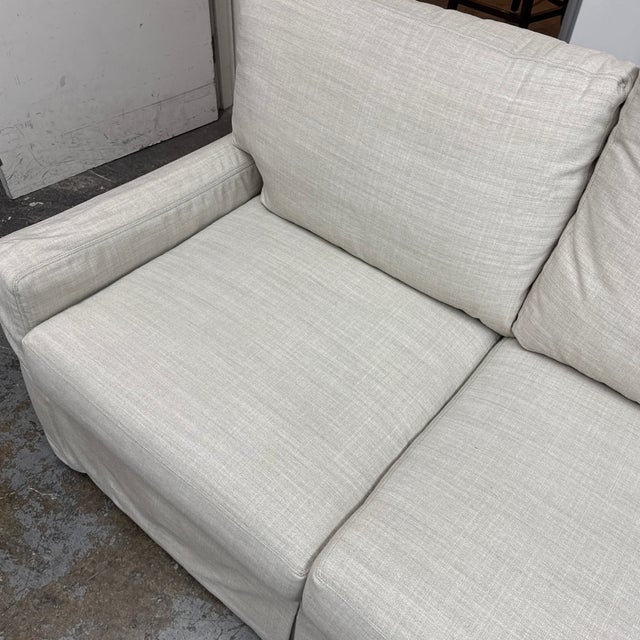 Lee Industries With Marie Flora Linen Coverall Sectional For Sale - Image 12 of 12