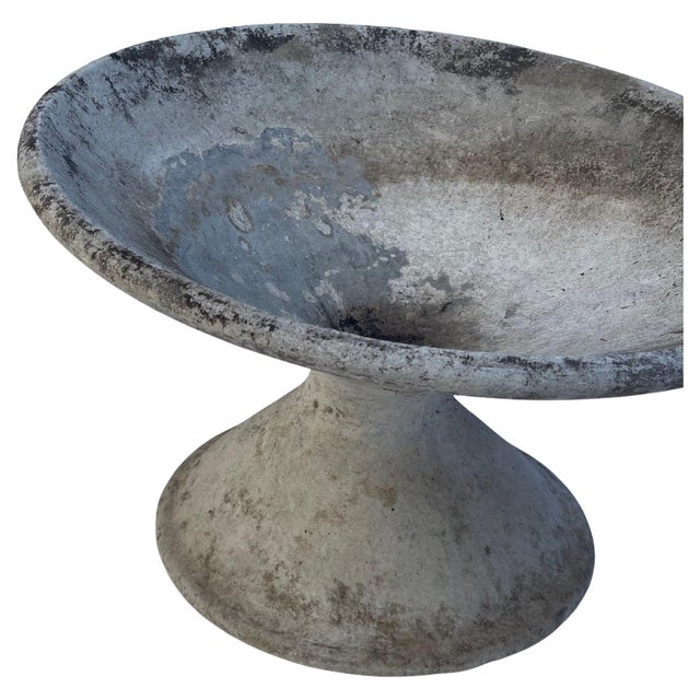 Pair of Willy Guhl Fibrous Cement Planters for Eternit. Switzerland, 1960's, Attributed For Sale In Los Angeles - Image 6 of 7