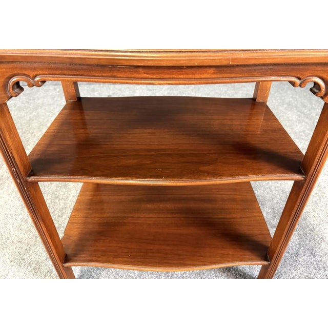 Brown Vintage Grand Rapids 3-Tier Side Table For Sale - Image 8 of 14