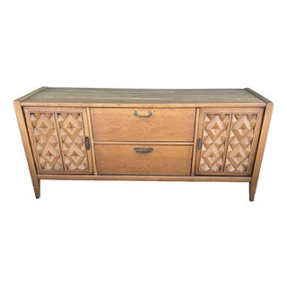 Vintage 1960s Broyhill Furniture Premier Mahogany Dresser Diamond Front For Sale