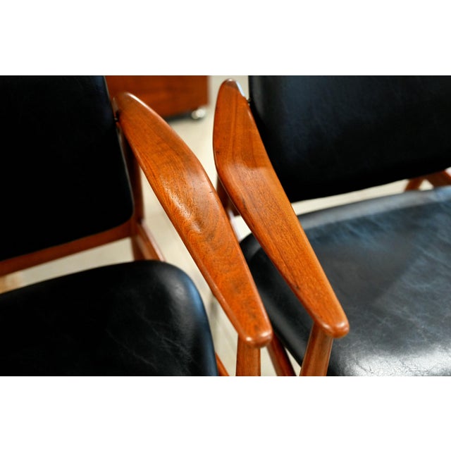 Offered here is a stunning pair of original Arne Vodder for Bovirke BO-92 armchairs, an iconic example of Danish Mid...