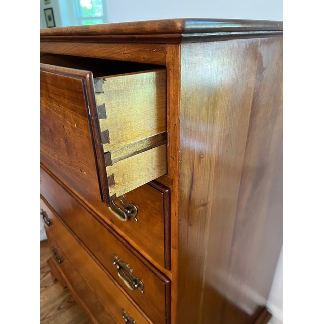 Leopold Stickley Cherry Valley Chippendale Gentleman's Chest, Circa 1950 For Sale In New York - Image 6 of 6