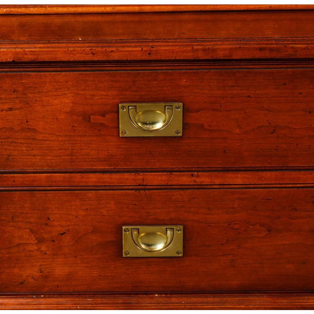 English Mahogany Concealed Flatscreen TV Cabinet, Late 20th Century For Sale - Image 4 of 11