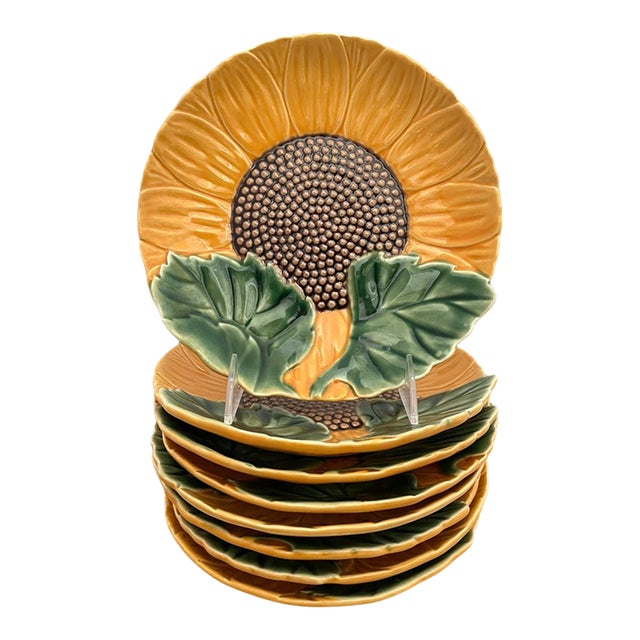 VTG Set of 8 Bordallo Pinheiro 8”Sunflower Salad or Dessert Plates. Made in Portugal. For Sale