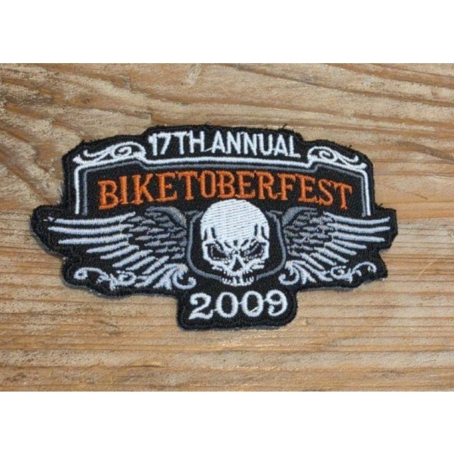 2000 - 2009 Curated 2009 Motorcycle Rally Embroidery Collection - 12 Pieces For Sale - Image 5 of 8