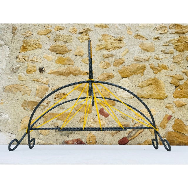 Mid-Century Modern Vintage Magazine Rack, 1960s For Sale - Image 3 of 18