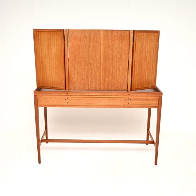 Vintage Dressing Table attributed to Loughborough, 1950 For Sale - Image 6 of 11