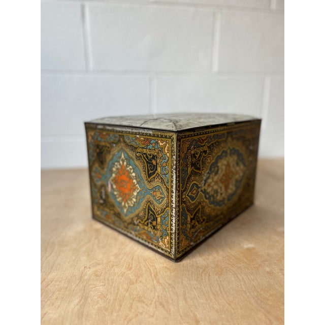 Antique Tin Biscuit Box by by h.j. Heinz 57 Company For Sale - Image 4 of 11