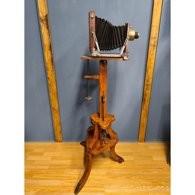 I bought this decorative studio camera in hungary. I think it's not hungarian, it might be french or german. The leg is...