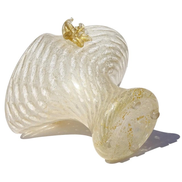 White Vintage Murano Gold Flecks White Swirl Italian Art Deco Style Glass Applied Flowers Fan Shape Vase For Sale - Image 8 of 10
