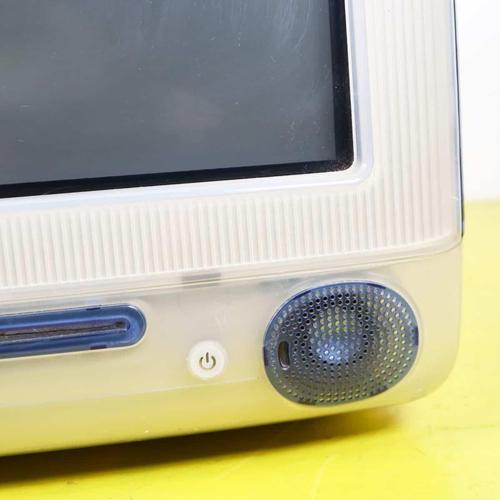 Transparent Blue Imac G3, 1990s For Sale - Image 4 of 15