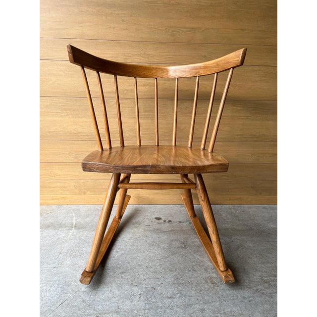 1950s Straight Back Rocking Chair in Elm by Ercol For Sale - Image 11 of 12