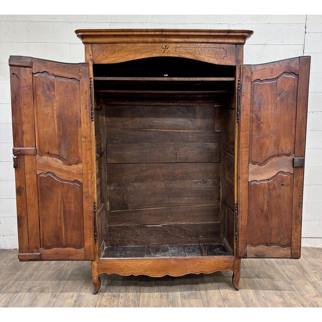 French Provincial Antique 19th Century French Provincial Louis XV Style Carved Armoire With Key For Sale - Image 3 of 18
