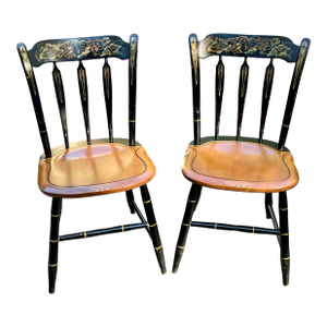Mid 20th Century Hitchcock Ebonized Arrow Back Windsor Style Dide Chair