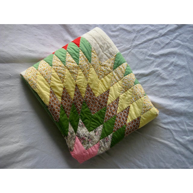 Mid Century American Amish Quilt Large Patchwork Star For Sale - Image 9 of 9