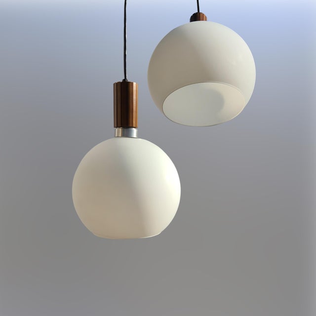 Mid-Century Modern 1960s Pair of Large Open Frost Glass Globes With Gruvwood Finials From Light Craft of California For Sale - Image 3 of 6