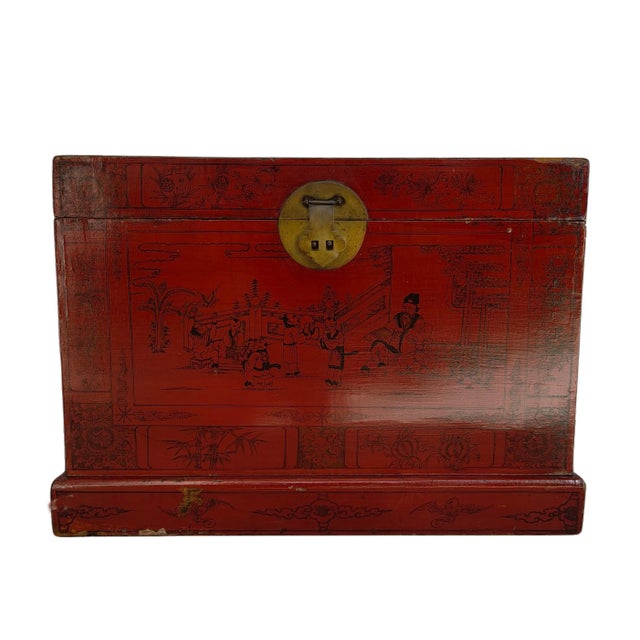 Red 1900s Hand Painted Red Trunk For Sale - Image 8 of 8