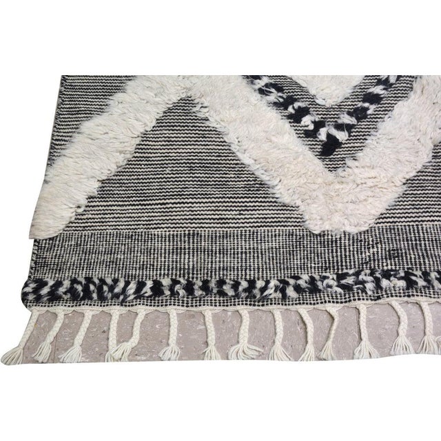2000 - 2009 New Moroccan Modern Hand Knotted Wool Rug, 9x11'9 For Sale - Image 5 of 5