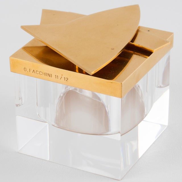 Abstract Giorgio Facchini Limited Edition Lucite and Brass Box, Circa 1970 For Sale - Image 3 of 13