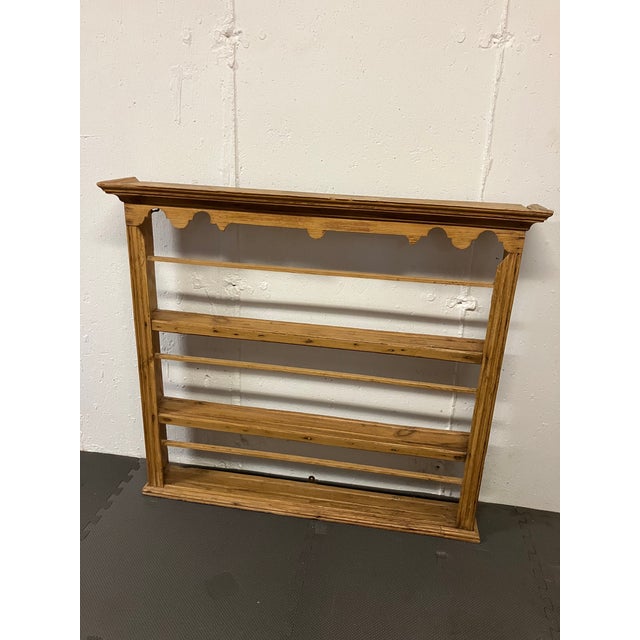 Brown 19th Century English Pine Plate Rack With Three Tiers and Scalloped Apron For Sale - Image 8 of 11