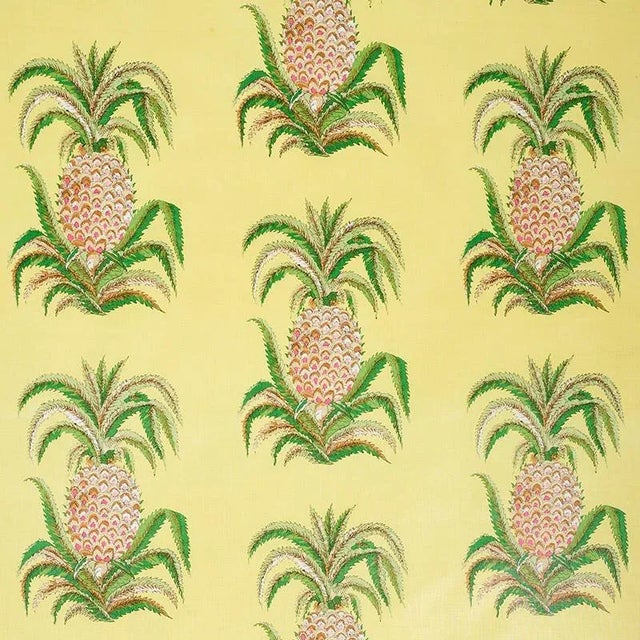 Sample - Schumacher Pineapples Chintz Fabric in Yellow For Sale
