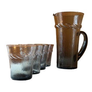 Mid-Century Modern Smoky Grey Woodgrain Bark Glass Pitcher and Tumbler Set, 1970, Set of 5 For Sale