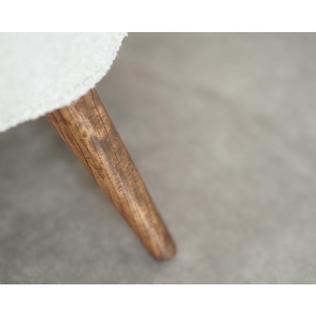 Wingback Lounge Chairs in Bouclé, Denmark, C. 1950s For Sale In New York - Image 6 of 7