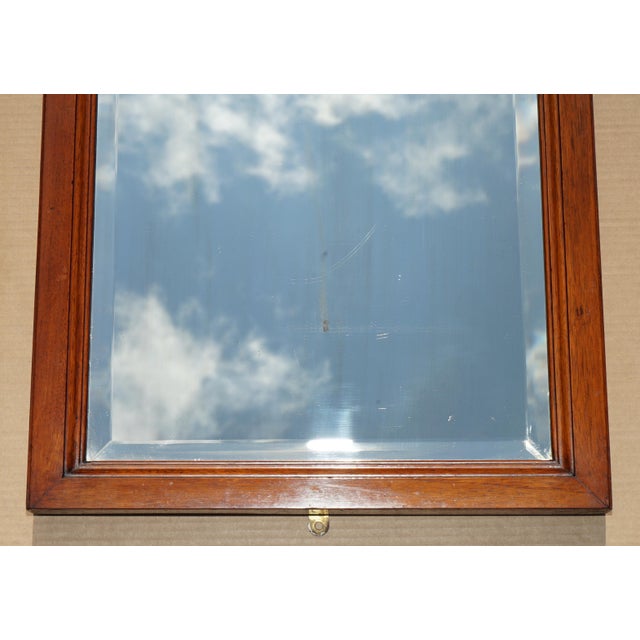 Antique English Queen Anne Style Wall-Mounted Mirror with Bevelled Mahogany Frame For Sale - Image 9 of 16