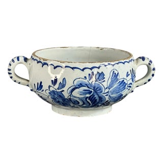 Blue and White Floral Tin-Glazed 2-Handled Delft Bowl, 18th Century For Sale