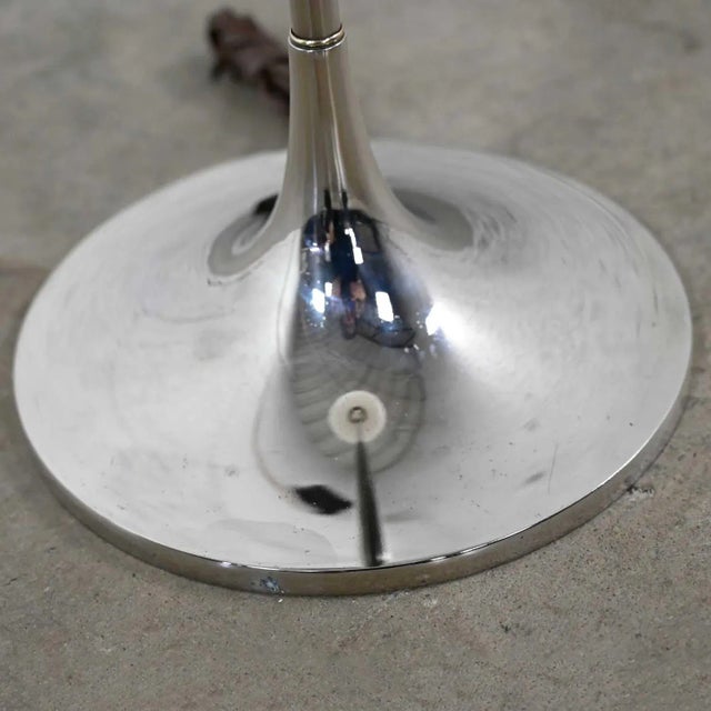 Metal Mid 20th Century Mid-Century Modern Floor Lamp Chrome With Frosted Glass Mushroom Globe by Laurel Lamp Co. For Sale - Image 7 of 13