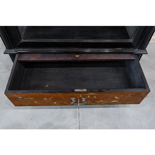 French Display Cabinet in the style of Japanese For Sale - Image 10 of 15