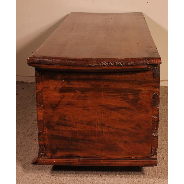 Brown 17th Century Spanish Chest For Sale - Image 8 of 12