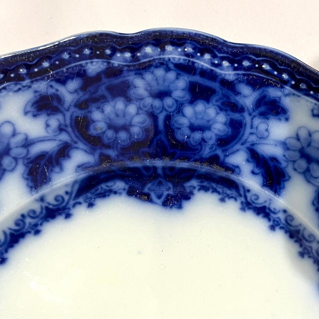 English Late 19th Century Wood & Son Flow Blue Seville Ironstone Dinner Plate For Sale - Image 3 of 7