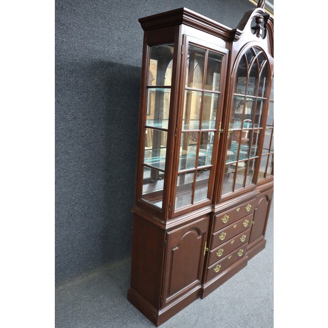 Harden Charleston Collection Cherry Georgian Breakfront China Cabinet For Sale - Image 17 of 18