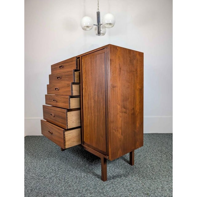 Wood 1960s Jack Cartwright for Founders MCM Walnut Armoire Dresser, Attributed For Sale - Image 7 of 10