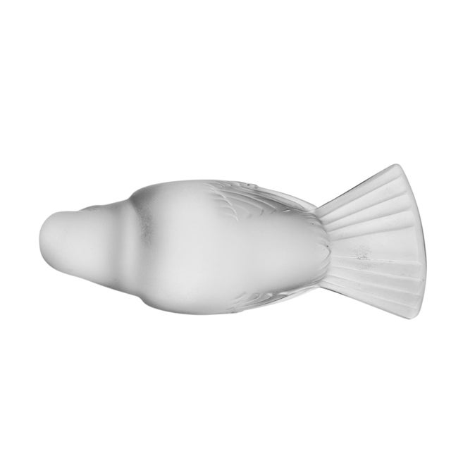 Lalique France Moineau Hardi & Fier Crystal Sparrow Pair, 5", C. 1945–1955 For Sale - Image 9 of 14