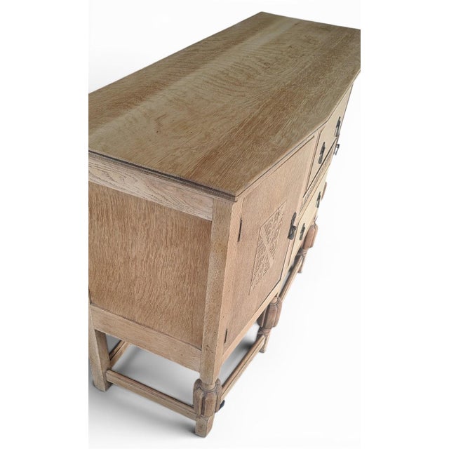Wood 1940s Natural Tiger Oak Sideboard With Carved Detailing For Sale - Image 7 of 8